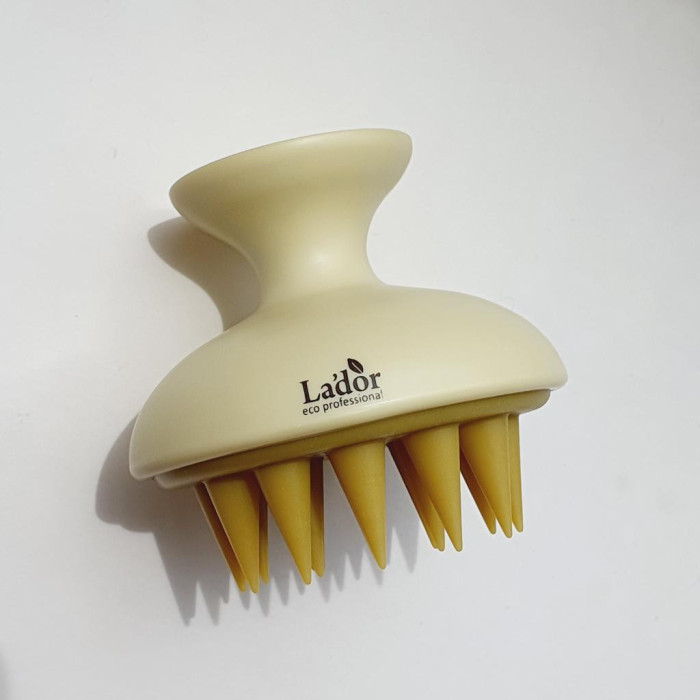 Щётка массажер для головы от La'dor