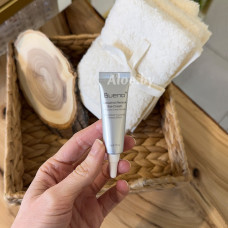 Омолаживающий крем для век с ретинолом и бакучиолом от Bueno