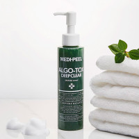Гель для глубокого очищения кожи с эффектом детокса от Medi-Peel