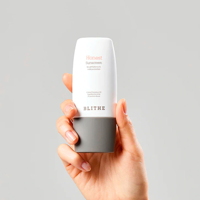 Легкий увлажняющий солнцезащитный крем от Blithe
