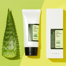 Солнцезащитный крем с соком Алоэ от Cosrx