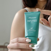 Солнцезащитный крем с экстрактом жемчуга от JMsolution