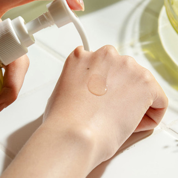 Гидрофильное масло Увлажняющее с Канолой от Graymelin