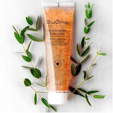 Мягкий гель для умывания с лепестками роз от Bueno