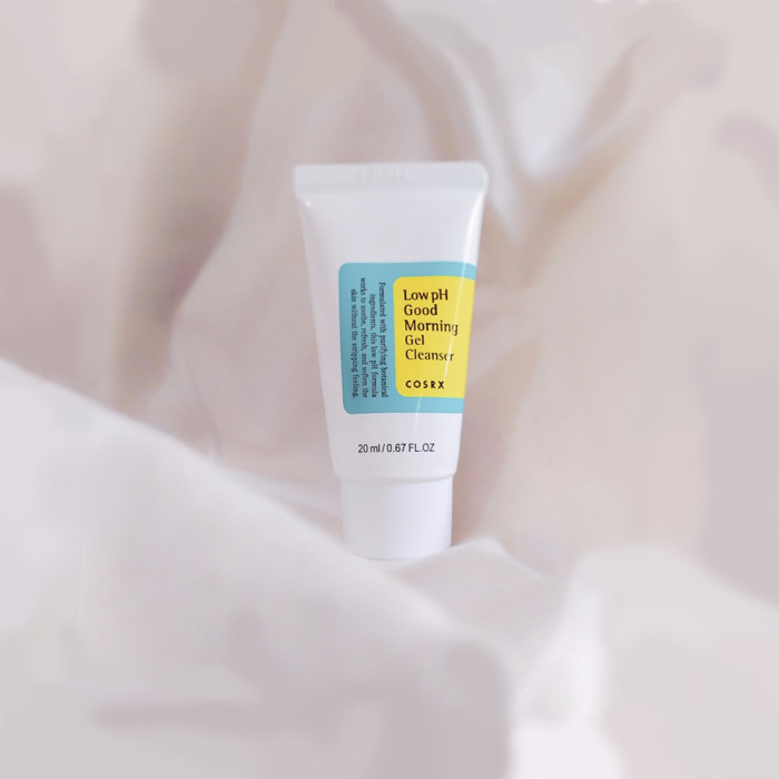 Гель-пенка для проблемной кожи с BHA-кислотами от CosRX