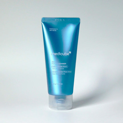 Пенка глубоко очищающая для сужения пор от Medicube