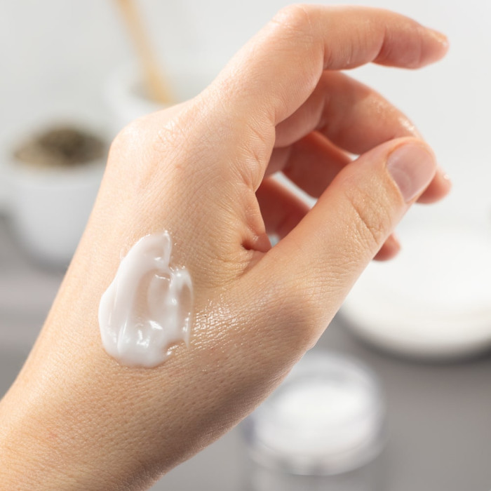 Пептидный крем против морщин с черным трюфелем от Bueno