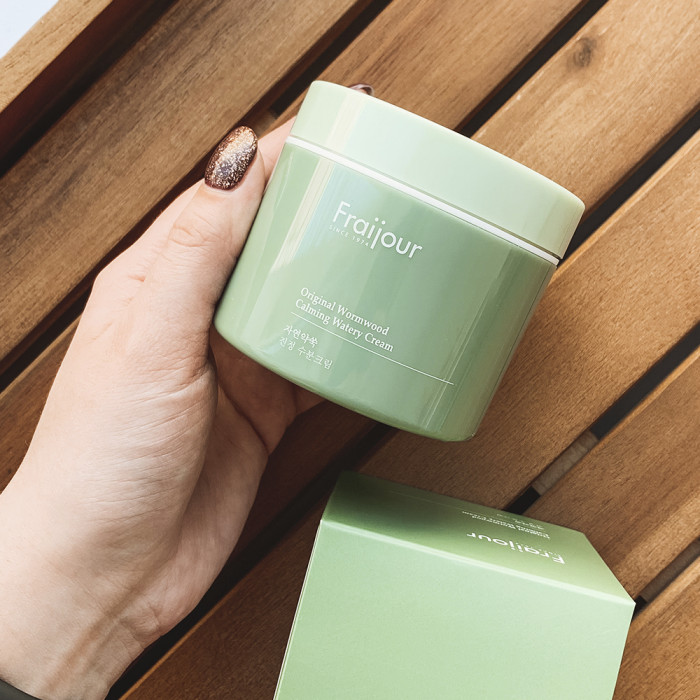 Увлажняющий крем с Растительными экстрактами от Fraijour