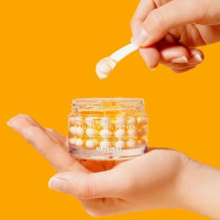 Антивозрастной капсульный крем Золотой шелкопряд от Medi-Peel