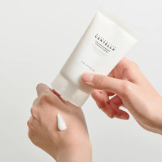 Капсульный осветляющий крем с центеллой от Skin1004