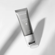 Массажный лифтинг-крем с ретинолом и пептидами от Skin&Lab