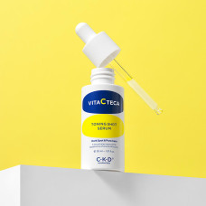 Cыворотка осветляющая с витамином С и микроиглами от CKD