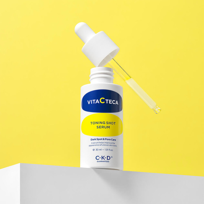 Cыворотка осветляющая с витамином С и микроиглами от CKD