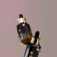 Сыворотка для сияния кожи с витамином С от Medicube