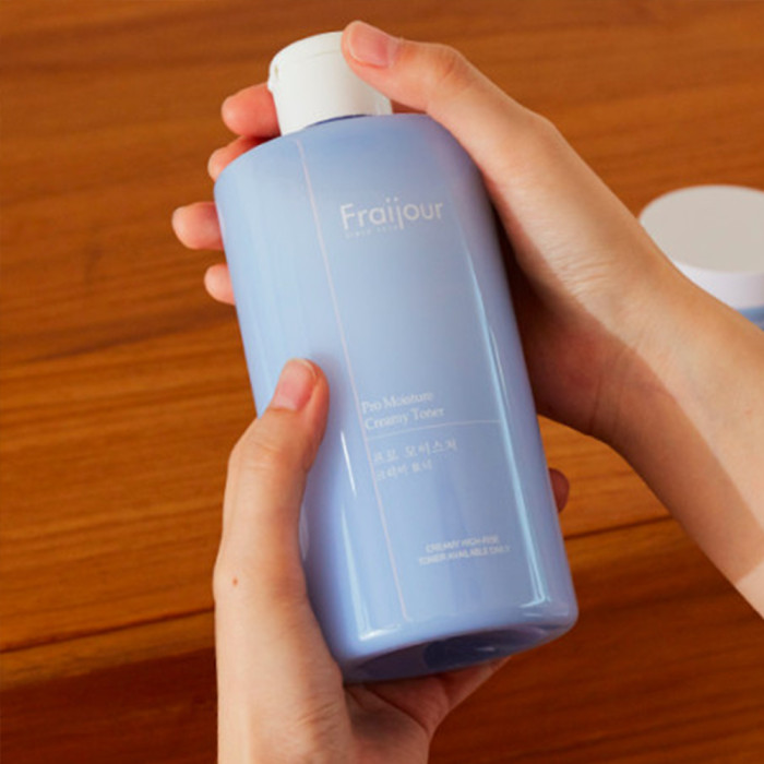 Увлажняющий тонер с пробиотиками от Fraijour