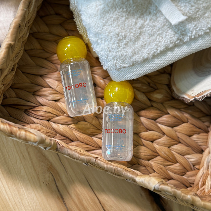 Кислотный тонер-эксфолиант с экстрактом лимона от Tocobo