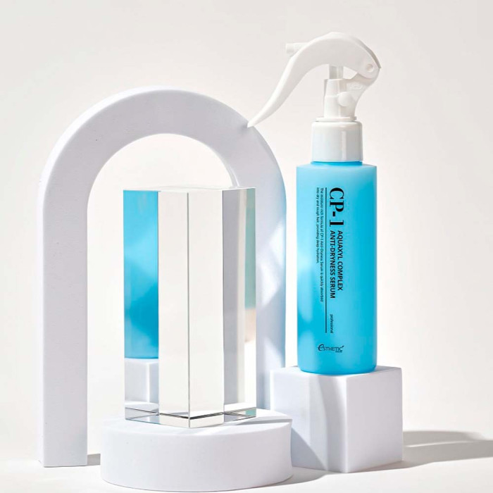 Увлажняющая сыворотка-мист с акваксилом от Esthetic House 