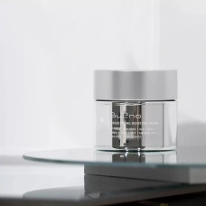 Осветляющий крем с чёрным трюфелем от Bueno