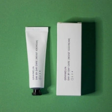 Увлажняющий легкий крем для лица от Graymelin