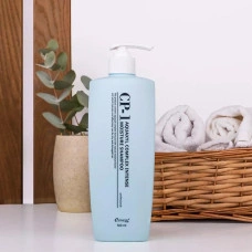 Увлажняющий шампунь для сухих волос от Esthetic House